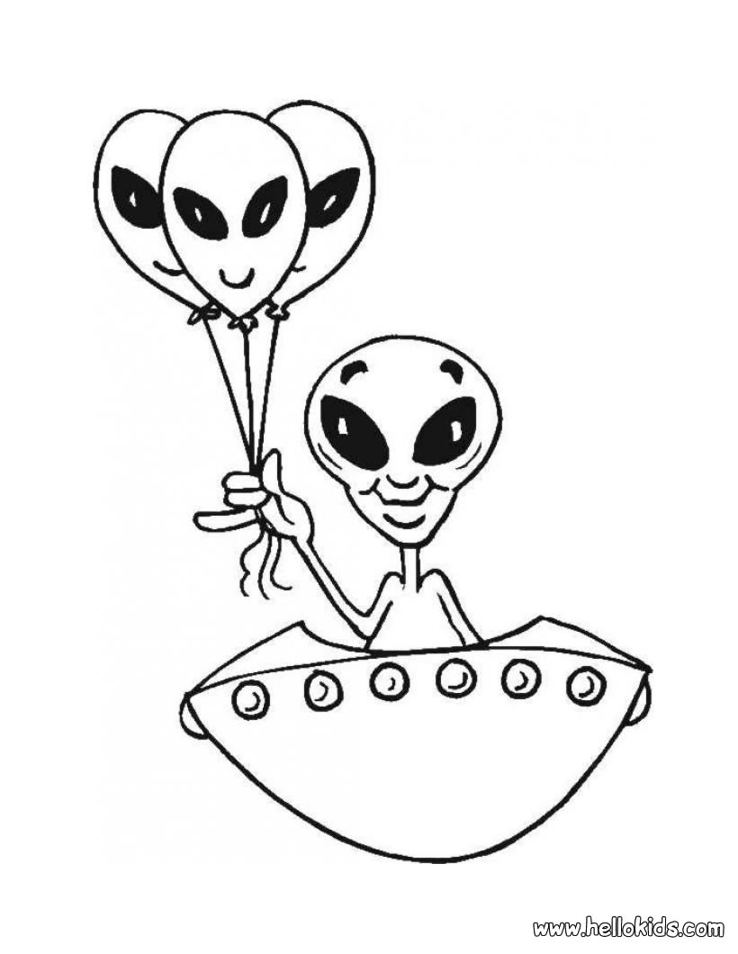 Alien in the spaceship coloring pages 