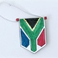 How to make a south african club flag necklace - Kids Craft - HOW-TO videos - FATHER'S  DAY HOW-TO videos
