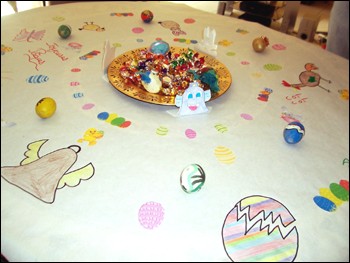 Easter Tablecloth craft for kids