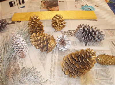 Pinecone Christmas Table Decoration craft for kids