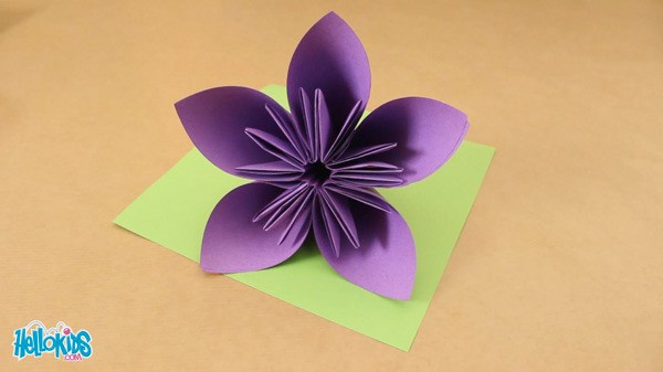 The origami flower craft for kids