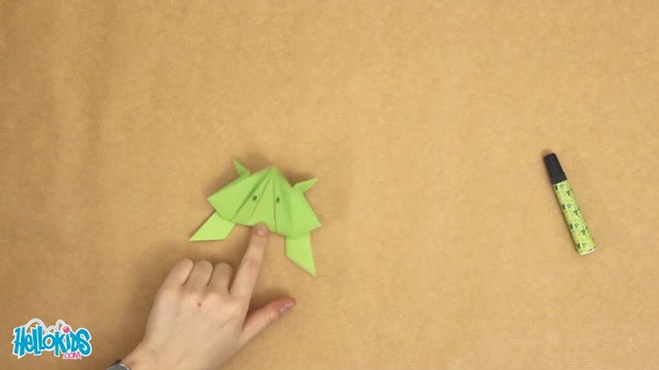 The origami frog craft for kids