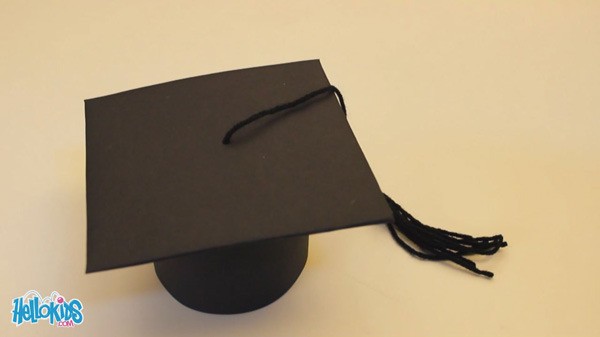 Graduate Cap craft for kids