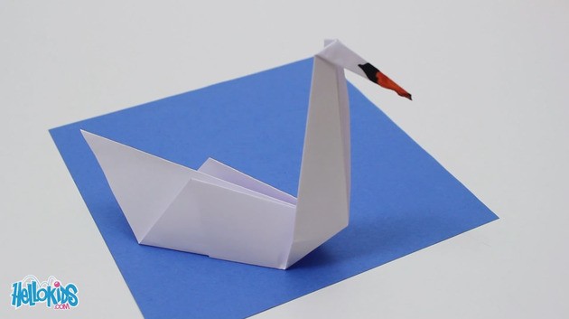 Origami Swan craft project