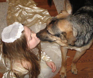 Lina kisses Loui