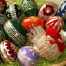 Easter Eggs From Around the World - Reading online - HOLIDAYS - EASTER stories