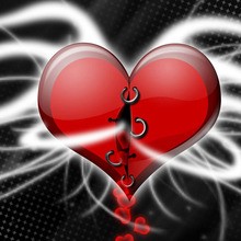 Black & red pierced heart