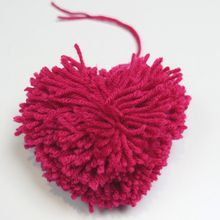 How to make a heart-shaped pompom