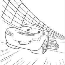 Cars: racing between Mc Queen and Chick Hicks - Coloring page - DISNEY coloring pages - Cars coloring pages